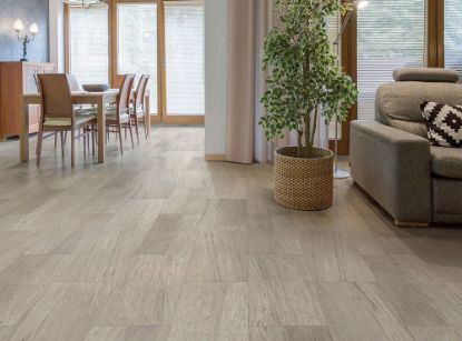 Picture of Accolade Oak - Quarter Round 94"
