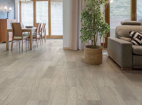 Picture of Accolade Oak - Quarter Round 94"